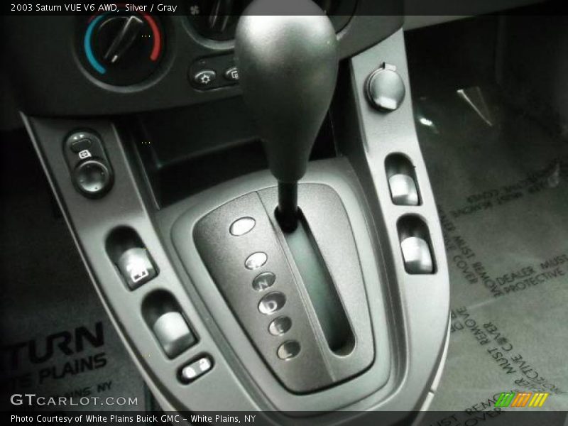 Silver / Gray 2003 Saturn VUE V6 AWD