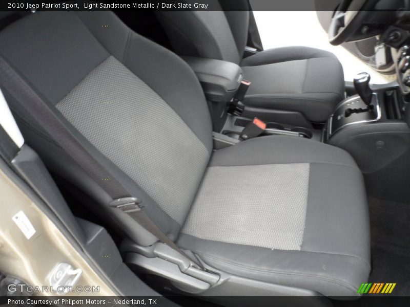 Light Sandstone Metallic / Dark Slate Gray 2010 Jeep Patriot Sport