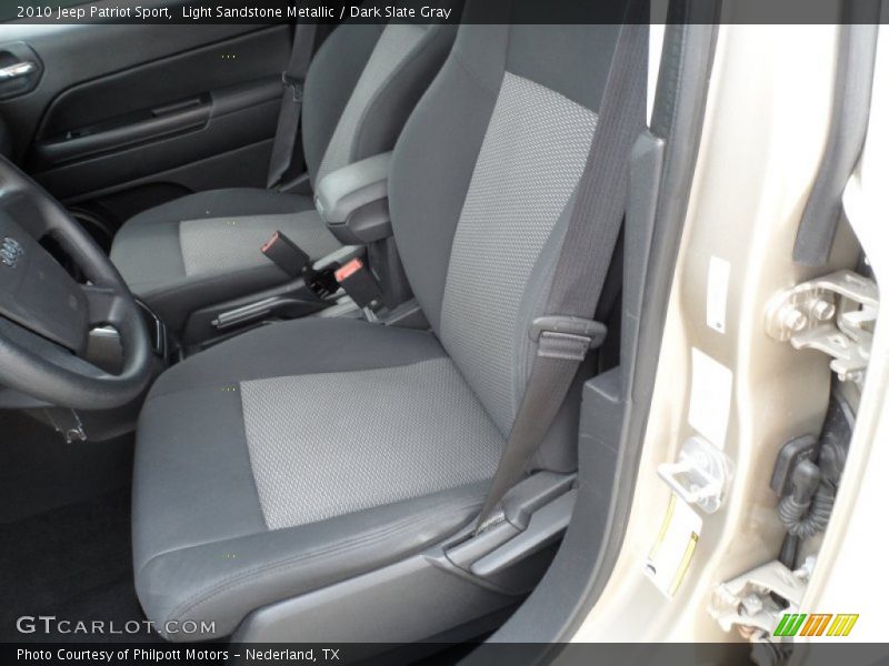 Light Sandstone Metallic / Dark Slate Gray 2010 Jeep Patriot Sport