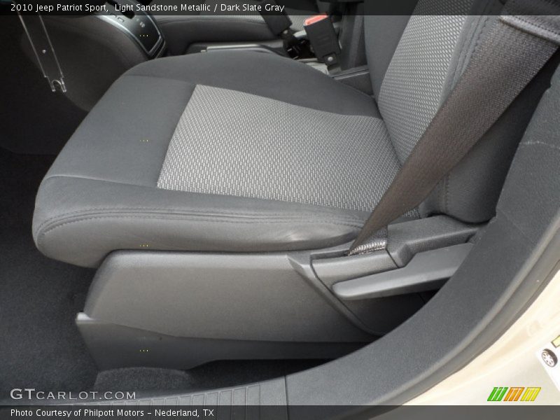 Light Sandstone Metallic / Dark Slate Gray 2010 Jeep Patriot Sport