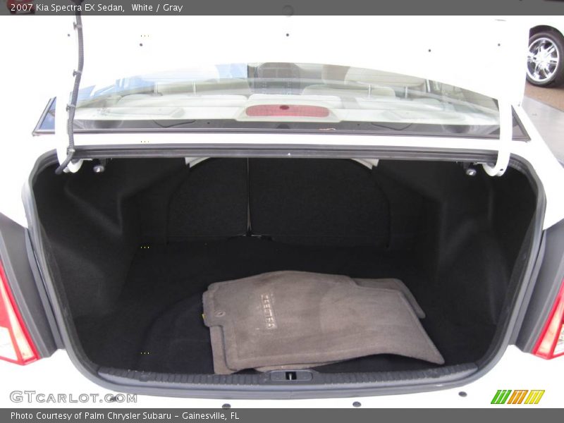 White / Gray 2007 Kia Spectra EX Sedan