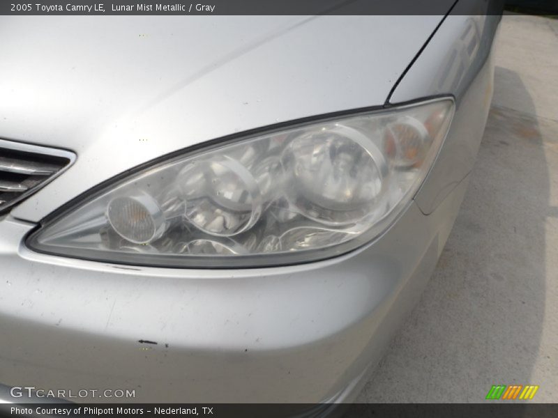 Lunar Mist Metallic / Gray 2005 Toyota Camry LE