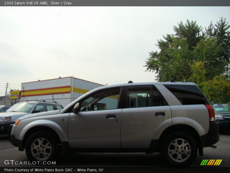 Silver / Gray 2003 Saturn VUE V6 AWD