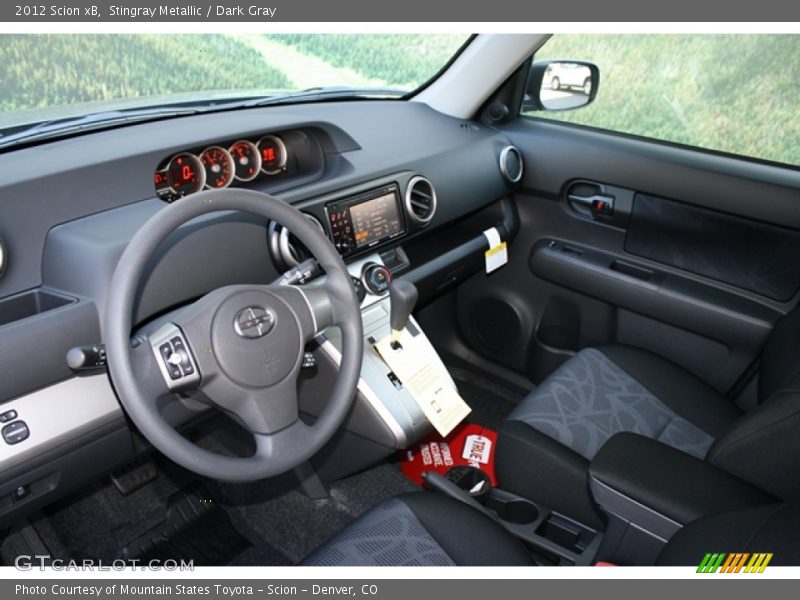 Stingray Metallic / Dark Gray 2012 Scion xB