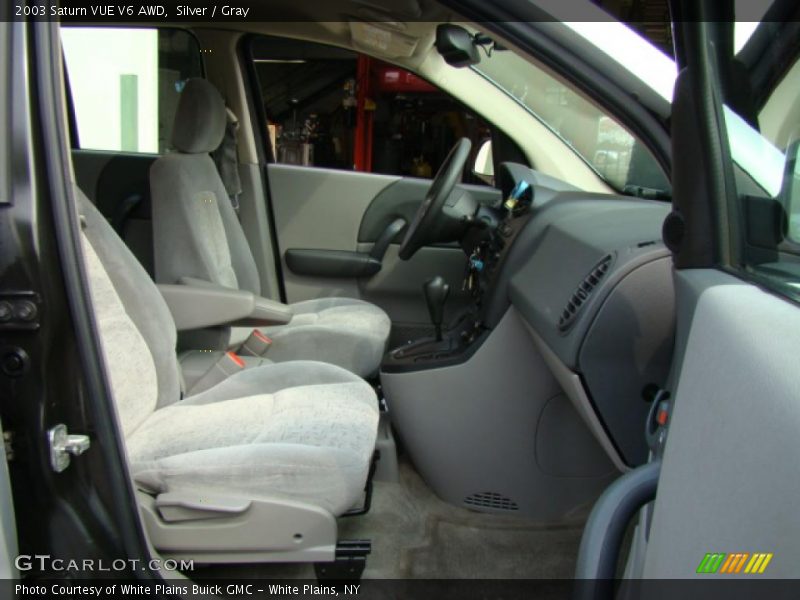 Silver / Gray 2003 Saturn VUE V6 AWD