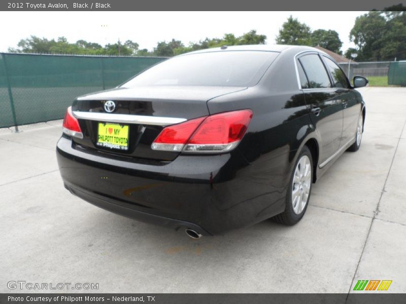 Black / Black 2012 Toyota Avalon
