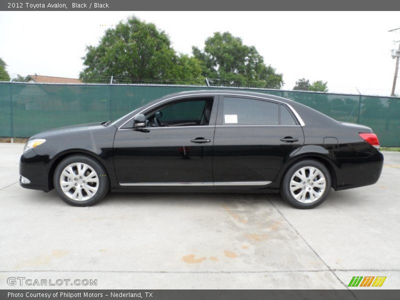 Black / Black 2012 Toyota Avalon