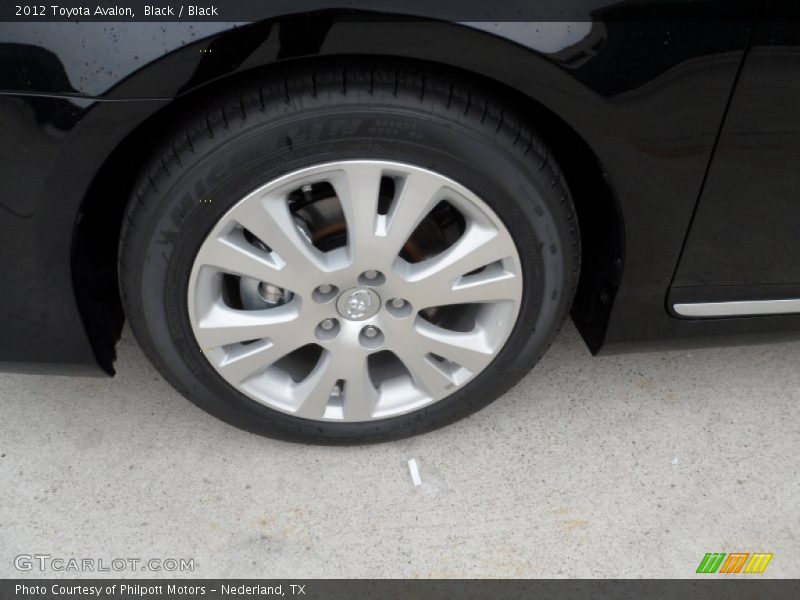 Black / Black 2012 Toyota Avalon