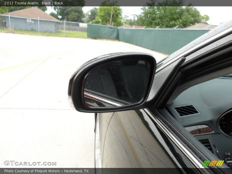 Black / Black 2012 Toyota Avalon
