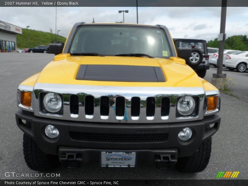 Yellow / Ebony Black 2007 Hummer H3