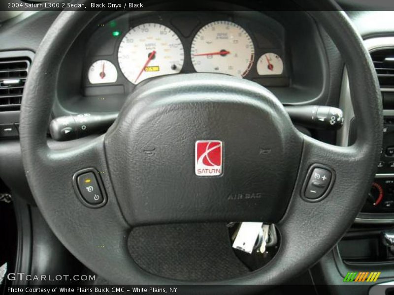 Black Onyx / Black 2004 Saturn L300 2 Sedan