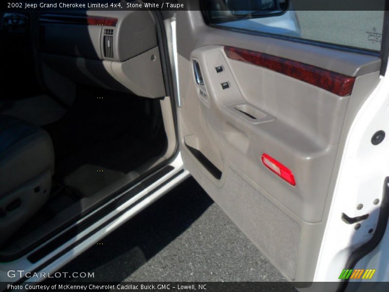 Stone White / Taupe 2002 Jeep Grand Cherokee Limited 4x4