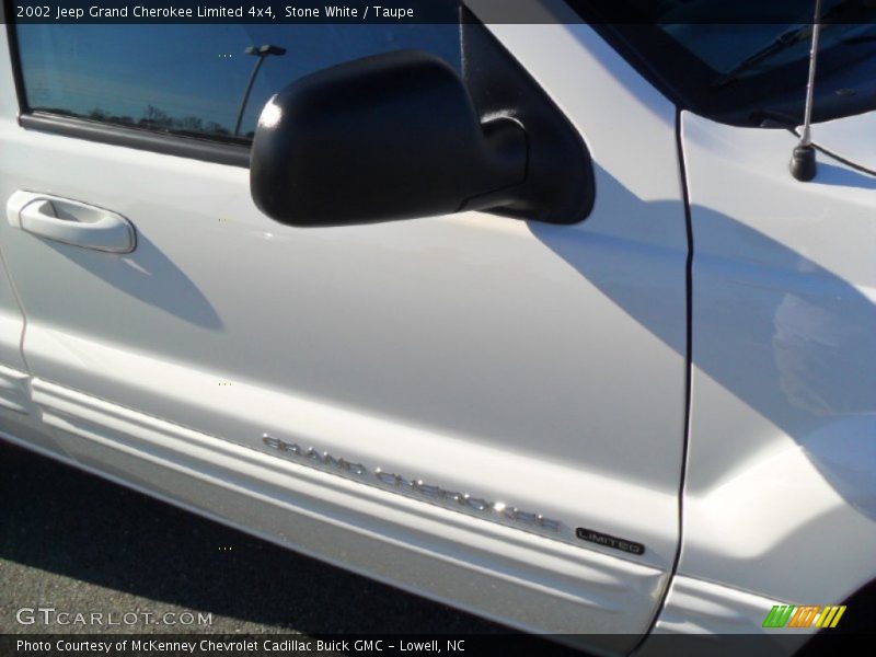 Stone White / Taupe 2002 Jeep Grand Cherokee Limited 4x4