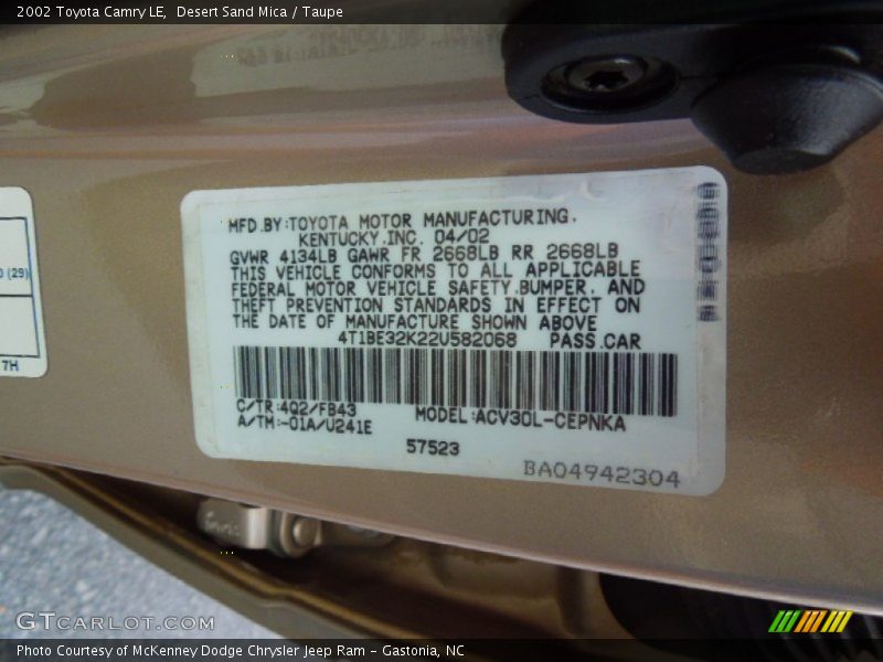 Desert Sand Mica / Taupe 2002 Toyota Camry LE