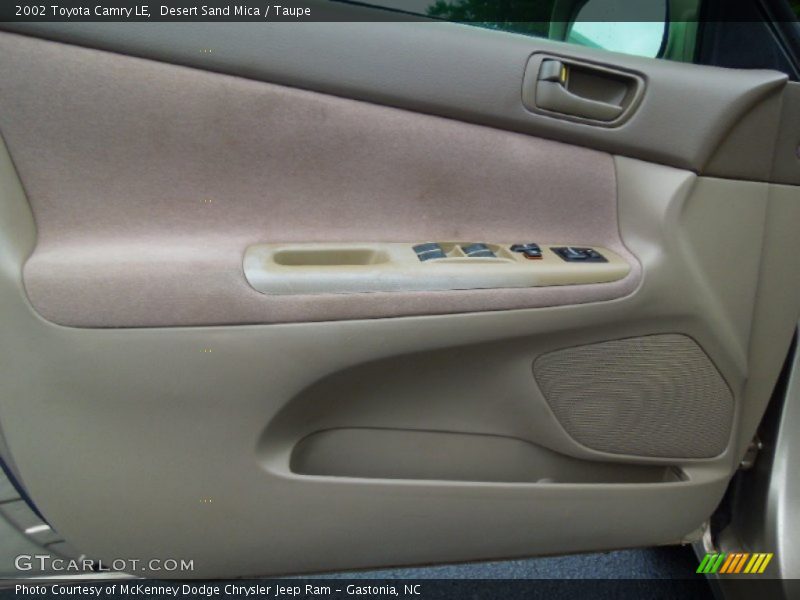 Desert Sand Mica / Taupe 2002 Toyota Camry LE
