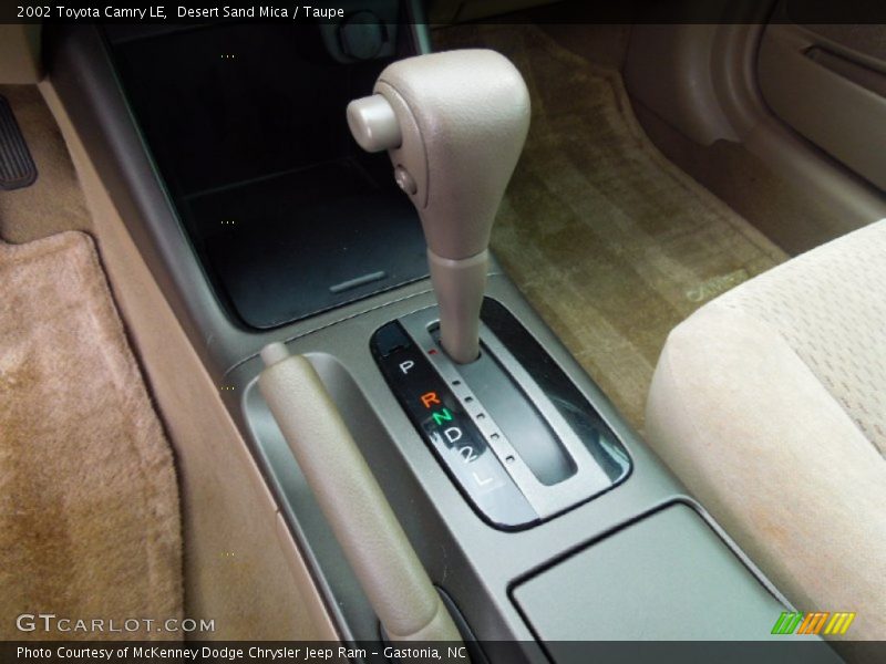 Desert Sand Mica / Taupe 2002 Toyota Camry LE