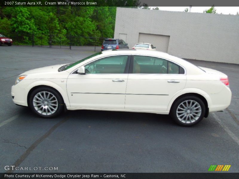 Cream White / Morocco Brown 2007 Saturn Aura XR