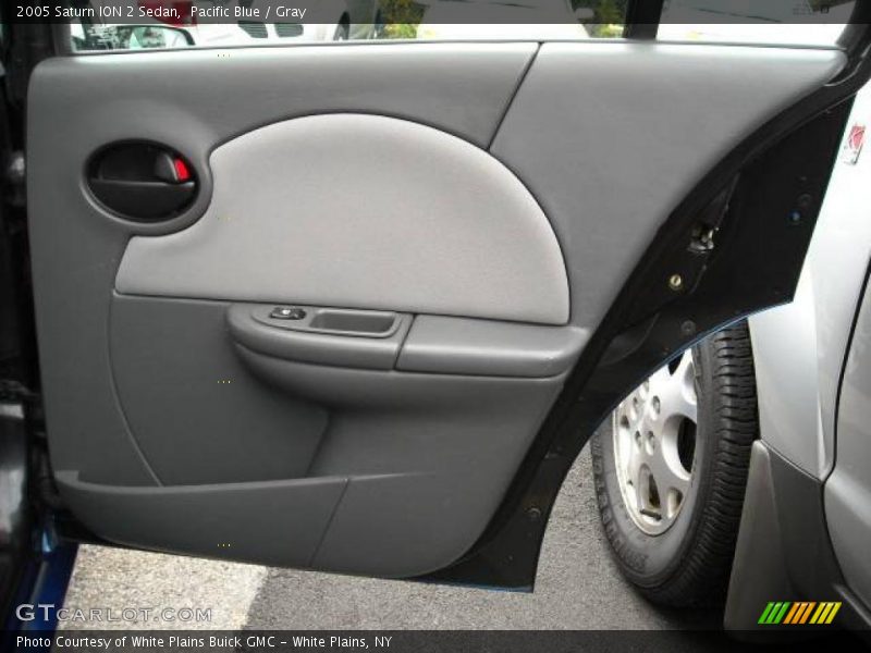 Pacific Blue / Gray 2005 Saturn ION 2 Sedan