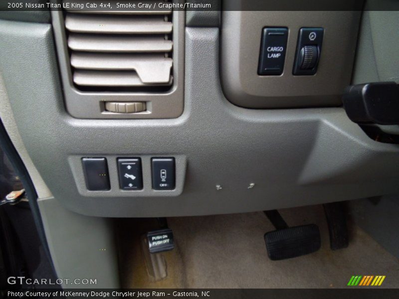Smoke Gray / Graphite/Titanium 2005 Nissan Titan LE King Cab 4x4
