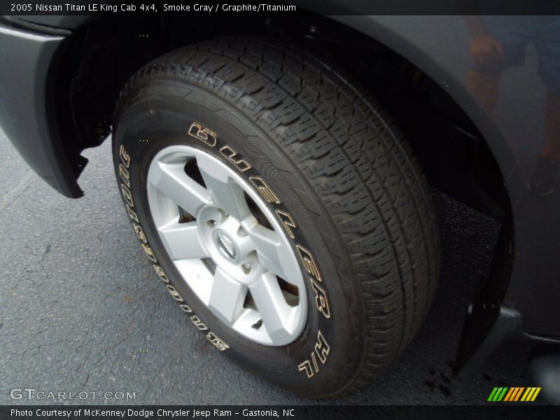 Smoke Gray / Graphite/Titanium 2005 Nissan Titan LE King Cab 4x4
