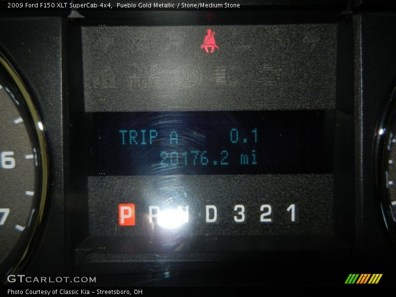 Pueblo Gold Metallic / Stone/Medium Stone 2009 Ford F150 XLT SuperCab 4x4