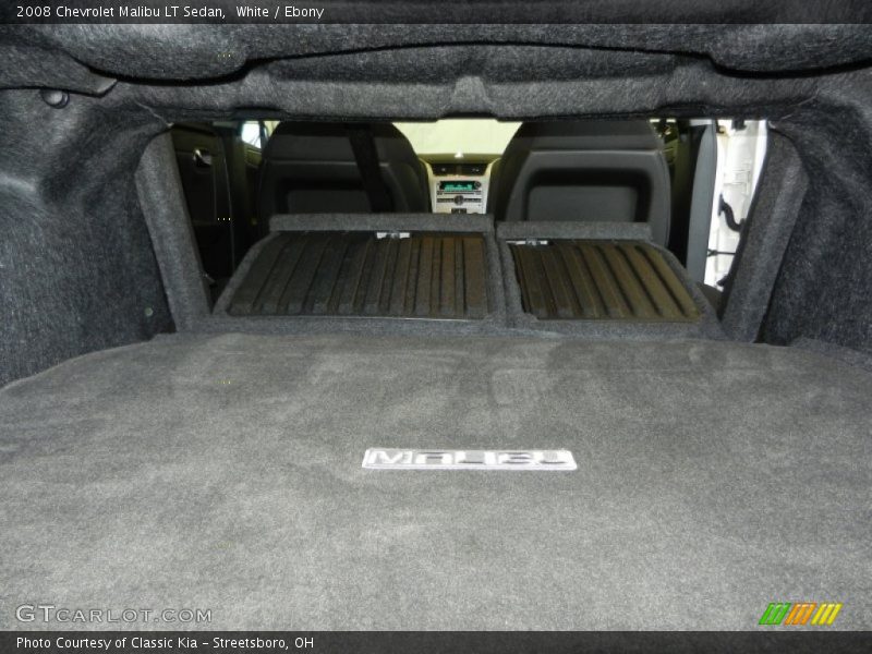 White / Ebony 2008 Chevrolet Malibu LT Sedan