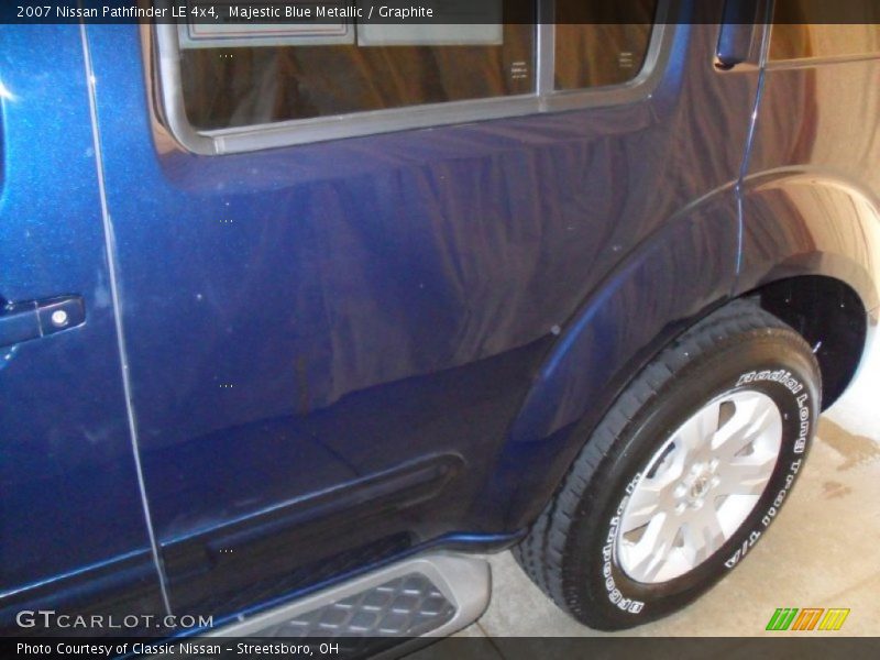 Majestic Blue Metallic / Graphite 2007 Nissan Pathfinder LE 4x4