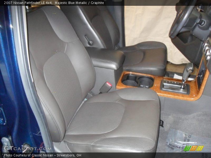 Majestic Blue Metallic / Graphite 2007 Nissan Pathfinder LE 4x4