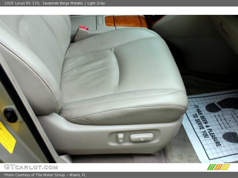 Savannah Beige Metallic / Light Gray 2005 Lexus RX 330