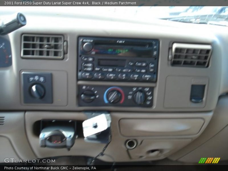 Black / Medium Parchment 2001 Ford F250 Super Duty Lariat Super Crew 4x4