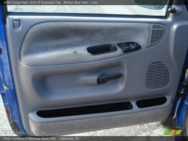 Brilliant Blue Pearl / Gray 1996 Dodge Ram 1500 ST Extended Cab