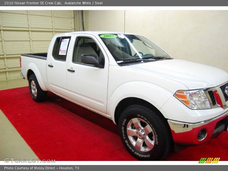 Avalanche White / Steel 2010 Nissan Frontier SE Crew Cab