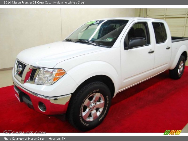 Avalanche White / Steel 2010 Nissan Frontier SE Crew Cab