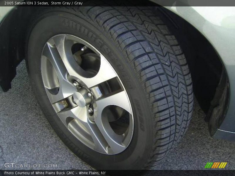 Storm Gray / Gray 2005 Saturn ION 3 Sedan