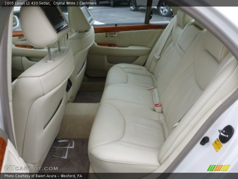 Crystal White / Cashmere 2005 Lexus LS 430 Sedan