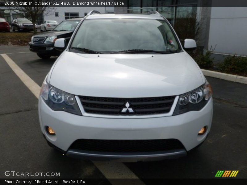 Diamond White Pearl / Beige 2008 Mitsubishi Outlander XLS 4WD