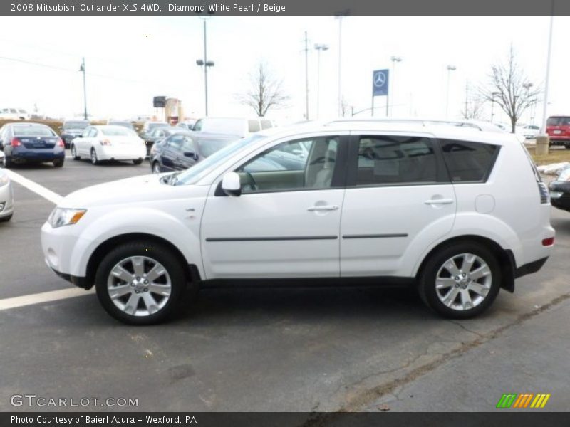 Diamond White Pearl / Beige 2008 Mitsubishi Outlander XLS 4WD