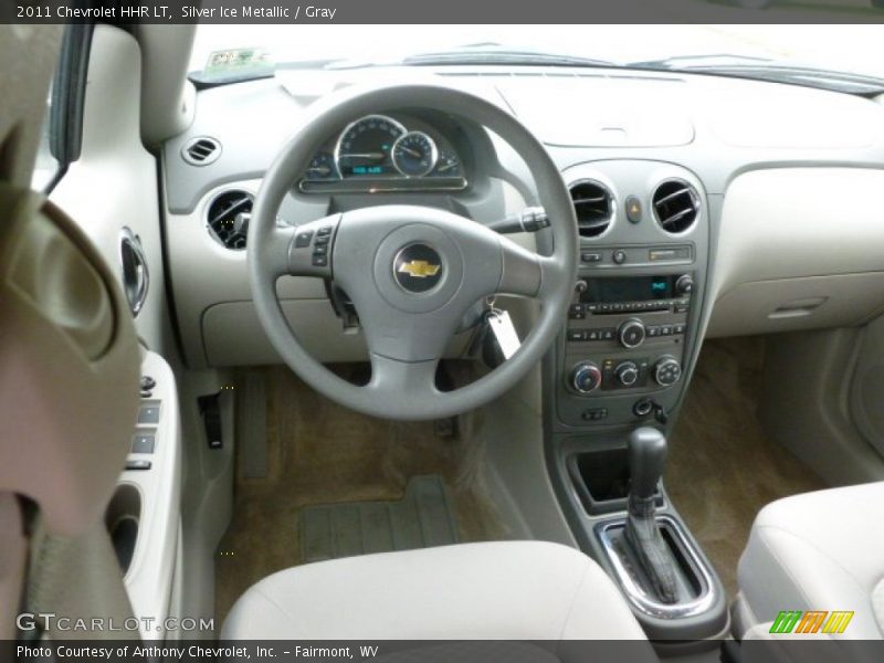 Silver Ice Metallic / Gray 2011 Chevrolet HHR LT