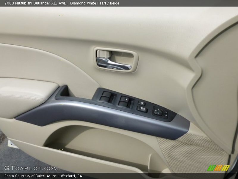Diamond White Pearl / Beige 2008 Mitsubishi Outlander XLS 4WD