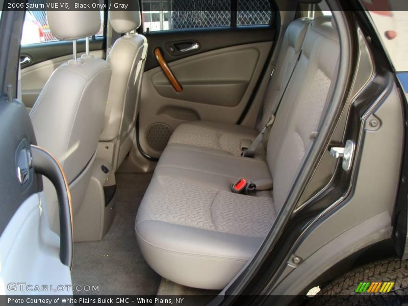 Black Onyx / Gray 2006 Saturn VUE V6