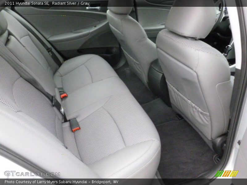 Radiant Silver / Gray 2011 Hyundai Sonata SE