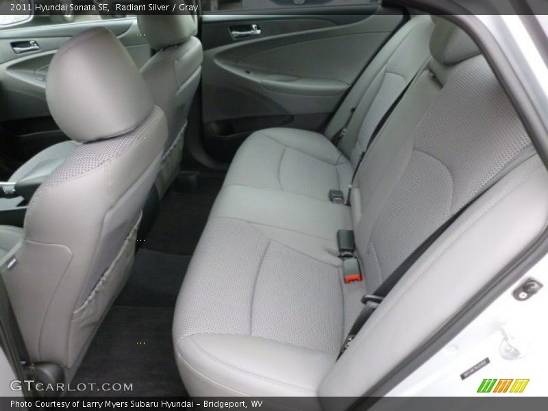 Radiant Silver / Gray 2011 Hyundai Sonata SE