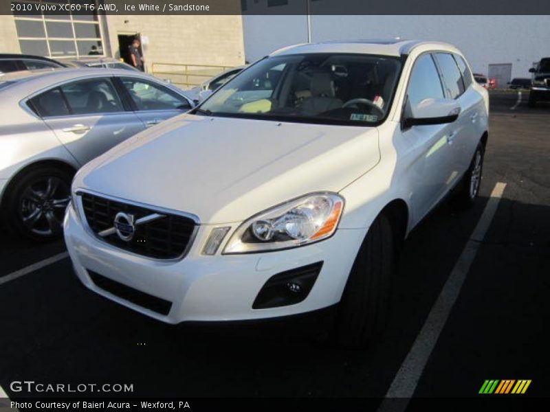 Ice White / Sandstone 2010 Volvo XC60 T6 AWD