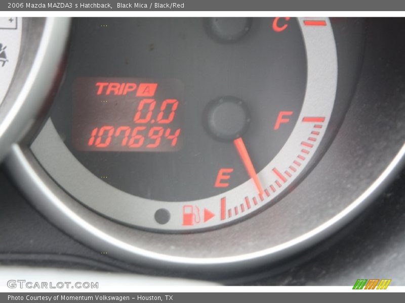 Black Mica / Black/Red 2006 Mazda MAZDA3 s Hatchback