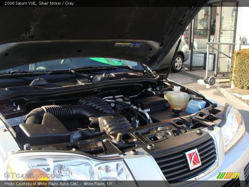 Silver Nickel / Gray 2006 Saturn VUE