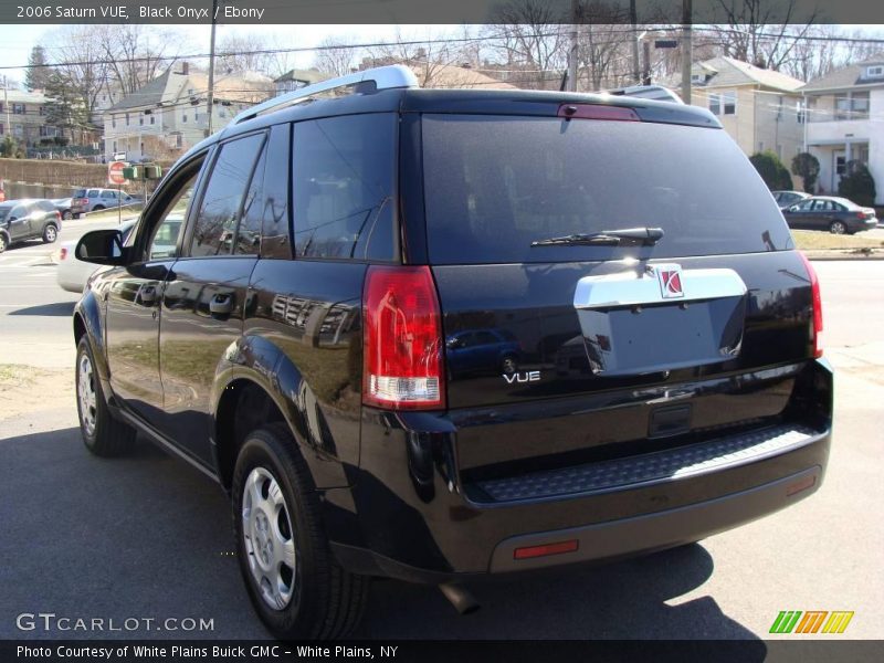 Black Onyx / Ebony 2006 Saturn VUE