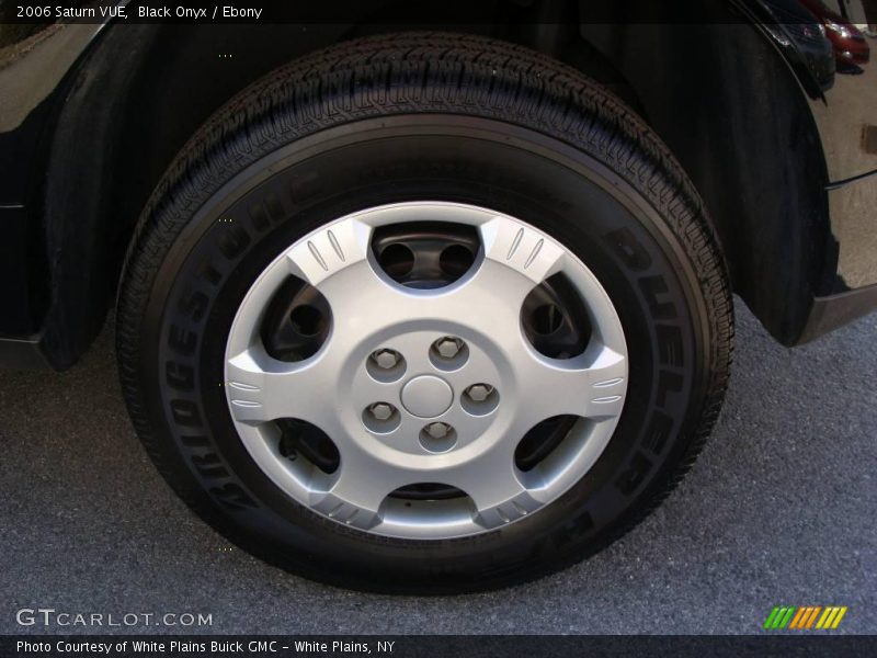 Black Onyx / Ebony 2006 Saturn VUE