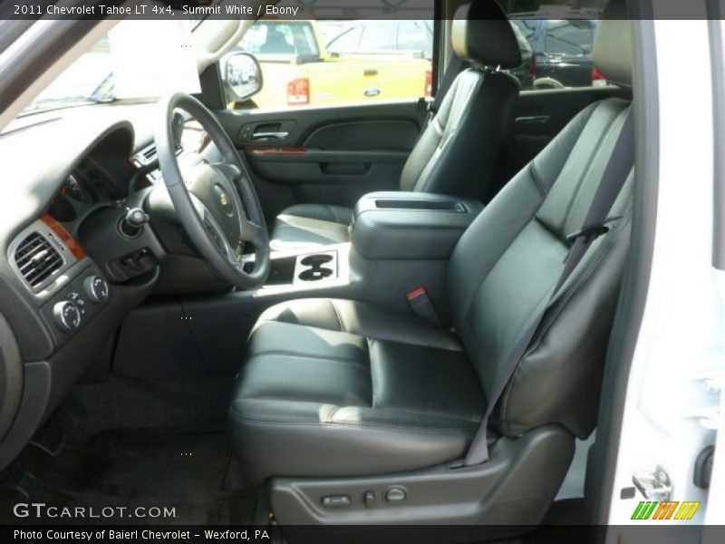 Summit White / Ebony 2011 Chevrolet Tahoe LT 4x4