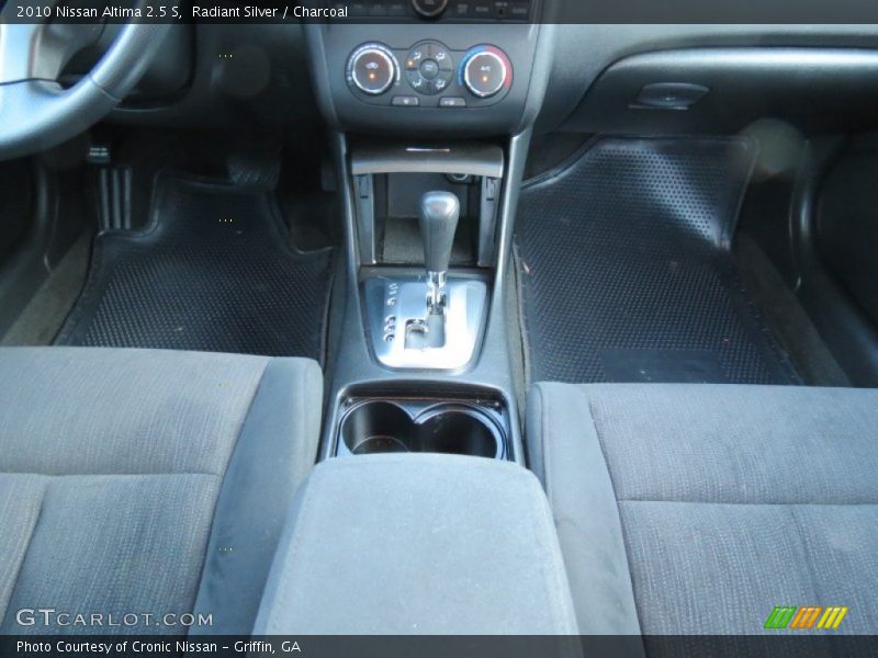 Radiant Silver / Charcoal 2010 Nissan Altima 2.5 S