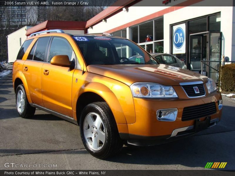 Fusion Orange / Gray 2006 Saturn VUE V6 AWD